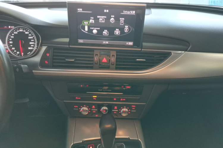 Used Audi A6L 2016 TFSI Technology Edition Audio And AC Panel