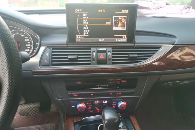 Used Audi A6L 2016 30 FSI Comfort Version Audio And AC Panel
