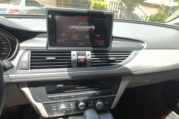Used Audi A6L 2016 30 FSI Technology Model Audio And AC Panel