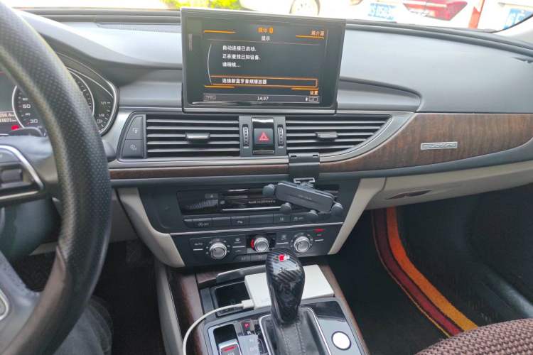 Used Audi A6L 2016 TFSI Technology Edition Audio And AC Panel