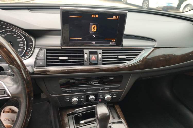 Used Audi A6L 2016 TFSI Technology Edition Audio And AC Panel