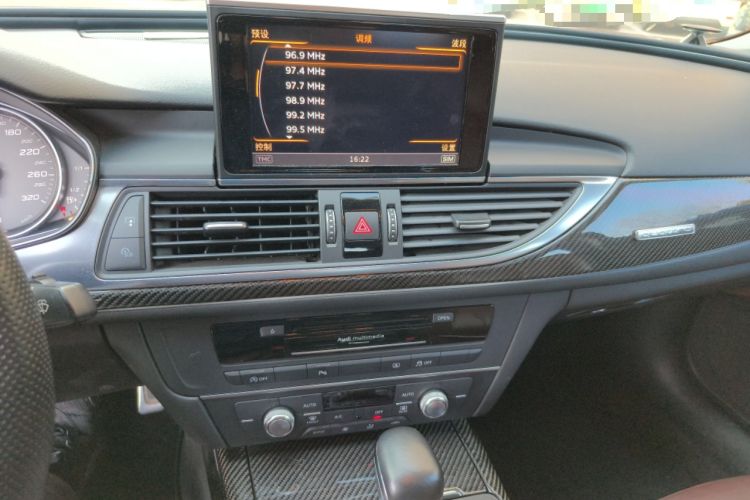Used Audi A6L 2016 TFSI Sport Edition Audio And AC Panel