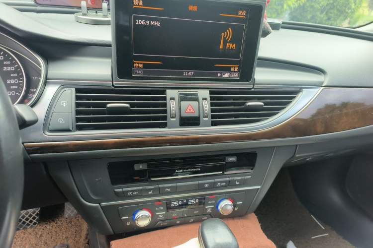 Used Audi A6L 2016 30 FSI Comfort Version Audio And AC Panel