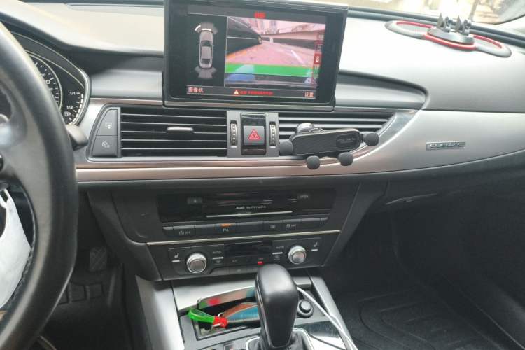 Used Audi A6L 2016 45 TFSI quattro Sport Edition Audio And AC Panel
