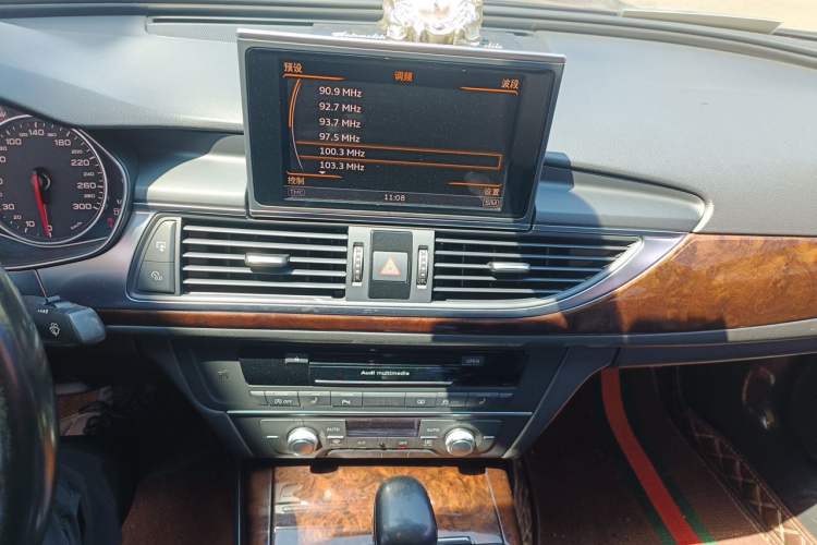 Used Audi A6L 2016 30 FSI Comfort Version Audio And AC Panel