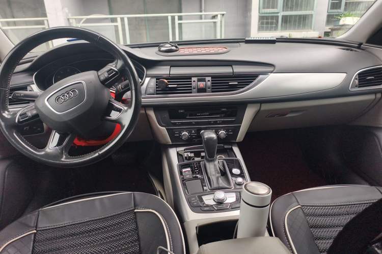 Used Audi A6L 2016 TFSI Technology Edition Center Console