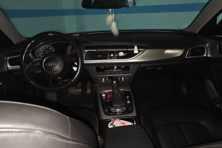 Used Audi A6L 2016 TFSI Sport Edition Center Console