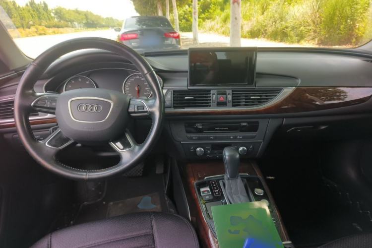 Used Audi A6L 2016 30 FSI Comfort Version Center Console