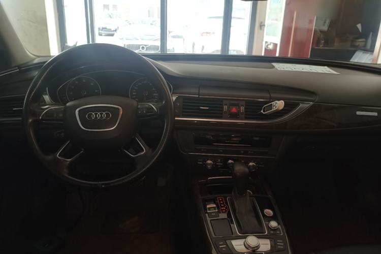 Used Audi A6L 2016 TFSI Technology Edition Center Console