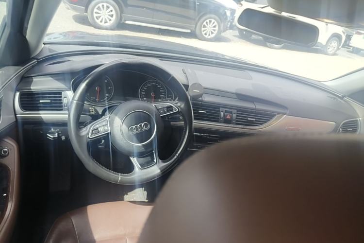 Used Audi A6L 2016 45 TFSI quattro Sport Edition Center Console