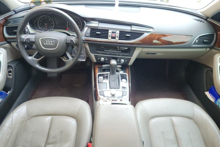 Used Audi A6L 2016 TFSI Comfort Model Center Console