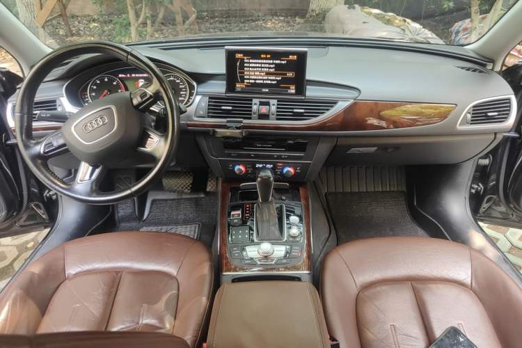 Used Audi A6L 2016 30 FSI Comfort Version Center Console
