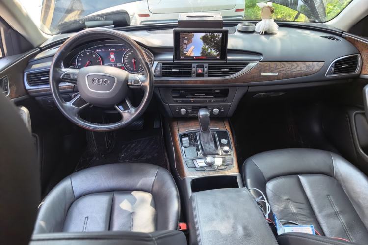 Used Audi A6L 2016 TFSI Comfort Model Center Console