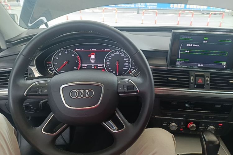 Used Audi A6L 2016 30 FSI Technology Model Center Console