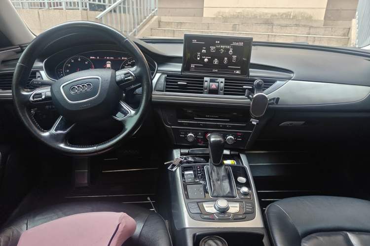 Used Audi A6L 2016 TFSI Technology Edition Center Console