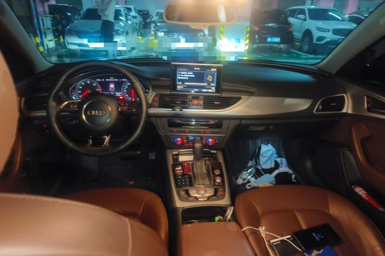 Used Audi A6L 2016 TFSI Sport Edition Center Console