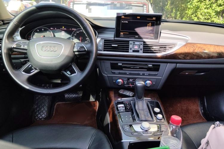 Used Audi A6L 2016 30 FSI Comfort Version Center Console