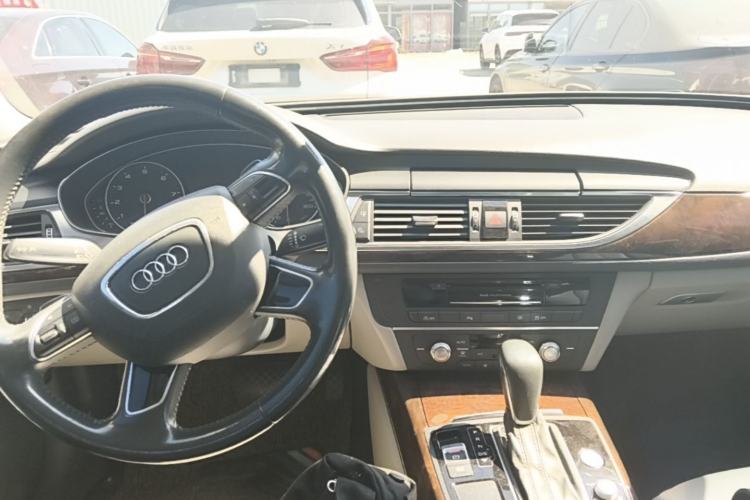 Used Audi A6L 2016 30 FSI Comfort Version Center Console