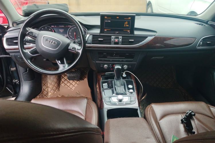 Used Audi A6L 2016 30 FSI Technology Model Center Console