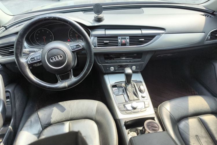 Used Audi A6L 2016 TFSI Sport Edition Center Console