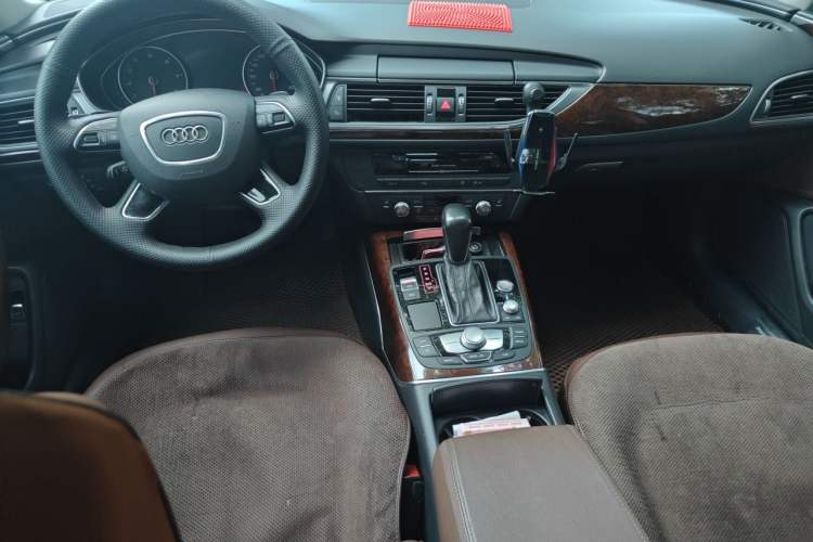Used Audi A6L 2016 TFSI Comfort Model Center Console