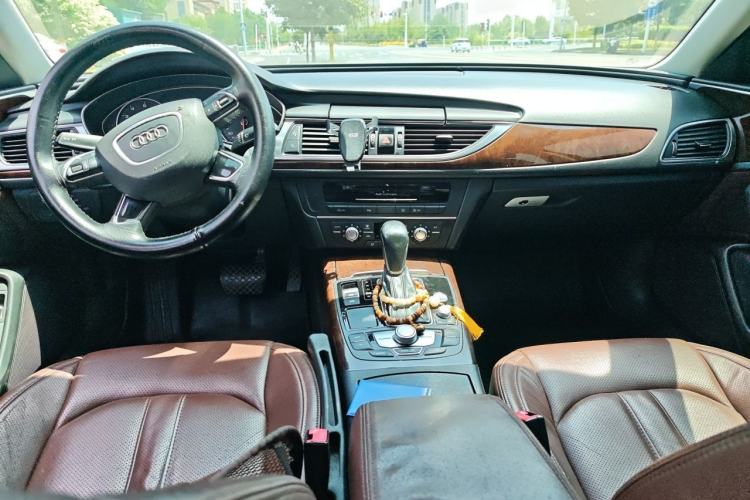 Used Audi A6L 2016 TFSI Technology Edition Center Console