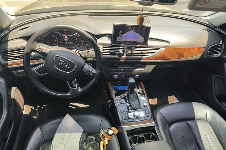 Used Audi A6L 2016 30 FSI Comfort Version Center Console