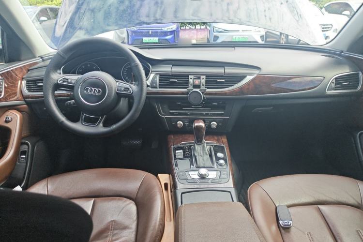 Used Audi A6L 2016 45 TFSI quattro Sport Edition Center Console