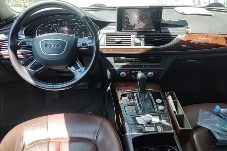 Used Audi A6L 2016 30 FSI Comfort Version Center Console