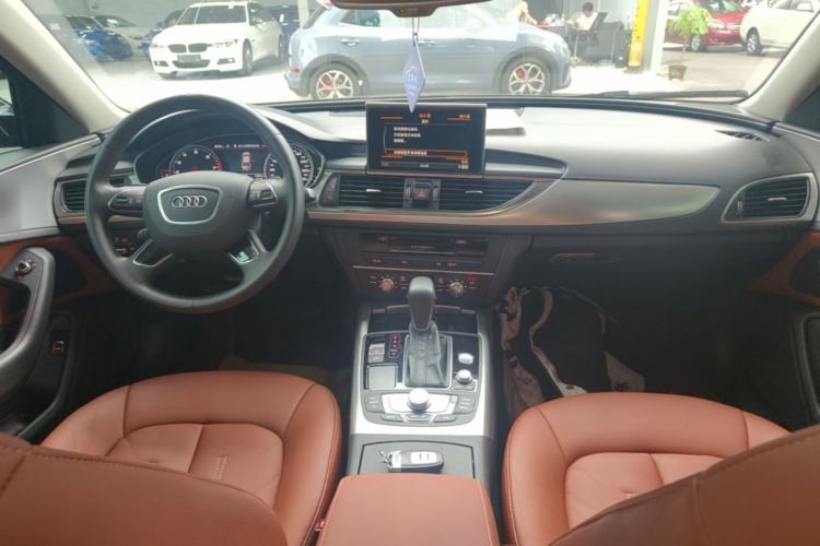 Used Audi A6L 2016 TFSI Technology Edition Center Console