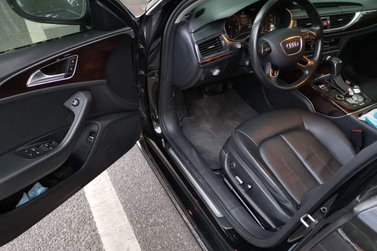 Used Audi A6L 2016 30 FSI Comfort Version Driver Seat