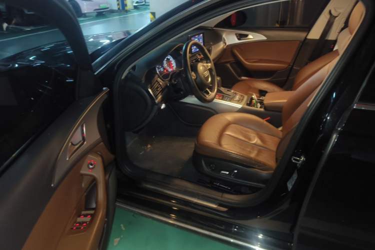Used Audi A6L 2016 TFSI Sport Edition Driver Seat