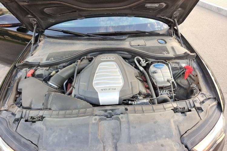 Used Audi A6L 2016 30 FSI Comfort Version Engine Bay