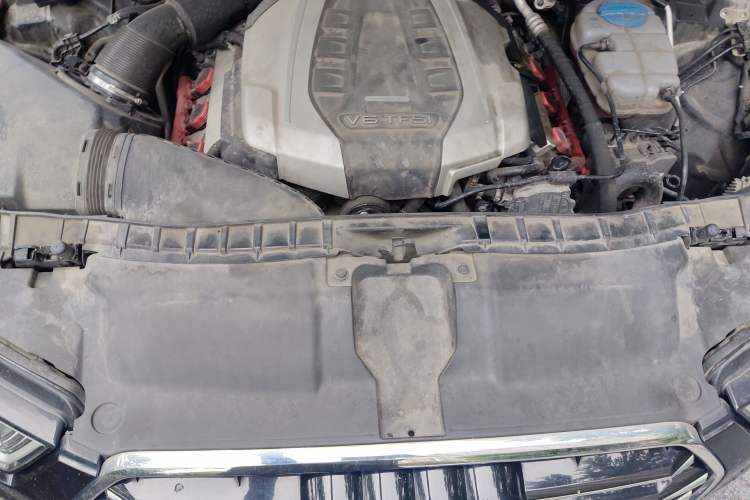 Used Audi A6L 2016 50 TFSI quattro Luxury Edition Engine Bay