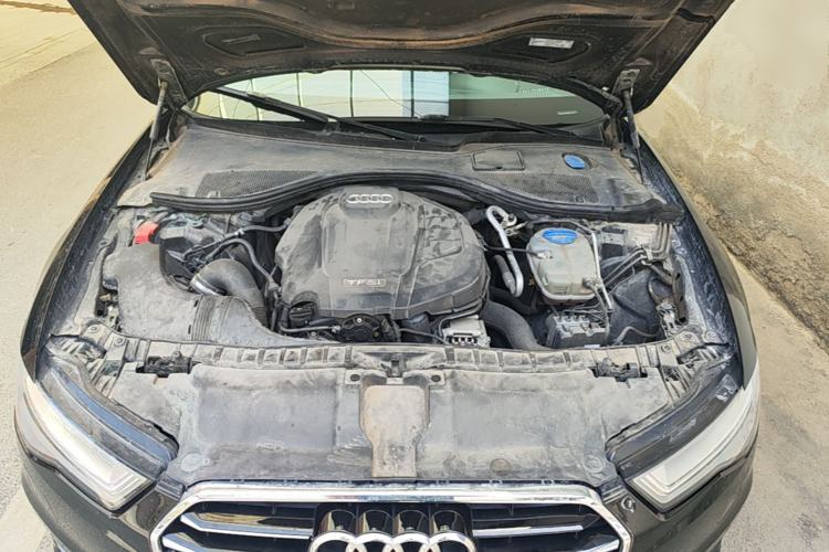 Used Audi A6L 2016 TFSI Comfort Model Engine Bay