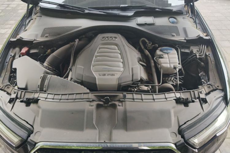 Used Audi A6L 2016 30 FSI Comfort Version Engine Bay