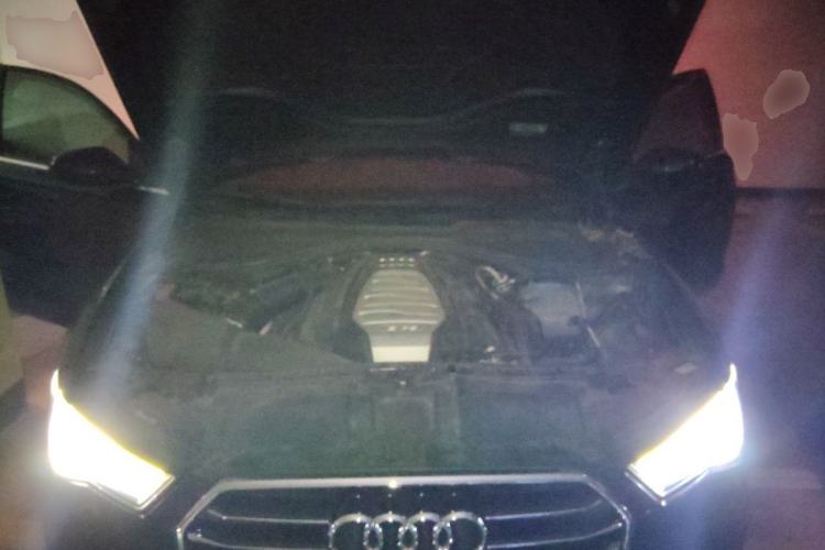 Used Audi A6L 2016 30 FSI Comfort Version Engine Bay