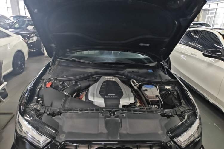 Used Audi A6L 2016 45 TFSI quattro Sport Edition Engine Bay