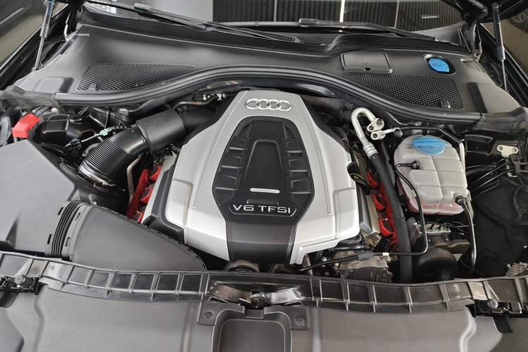 Used Audi A6L 2016 45 TFSI quattro Sport Edition Engine Bay