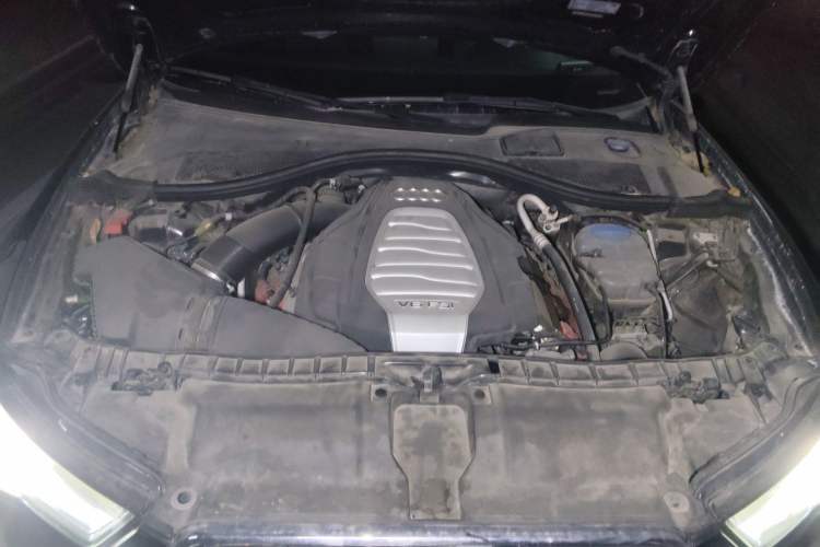 Used Audi A6L 2016 30 FSI Technology Model Engine Bay