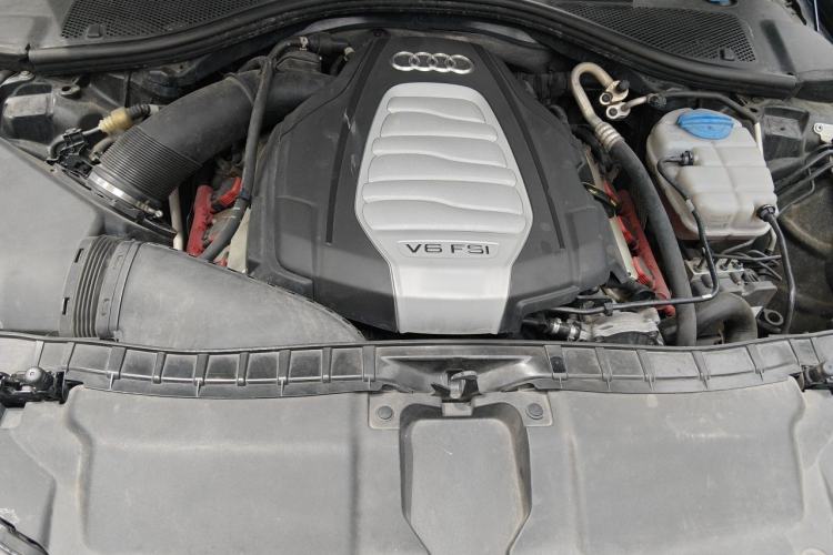 Used Audi A6L 2016 30 FSI Comfort Version Engine Bay