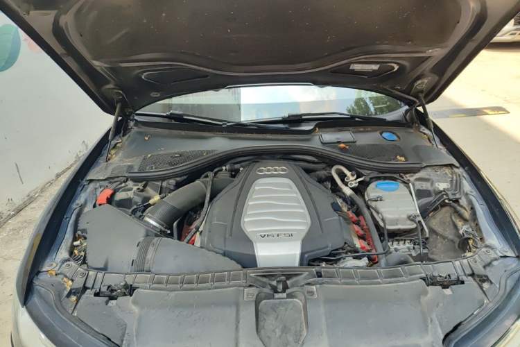 Used Audi A6L 2016 30 FSI Technology Model Engine Bay