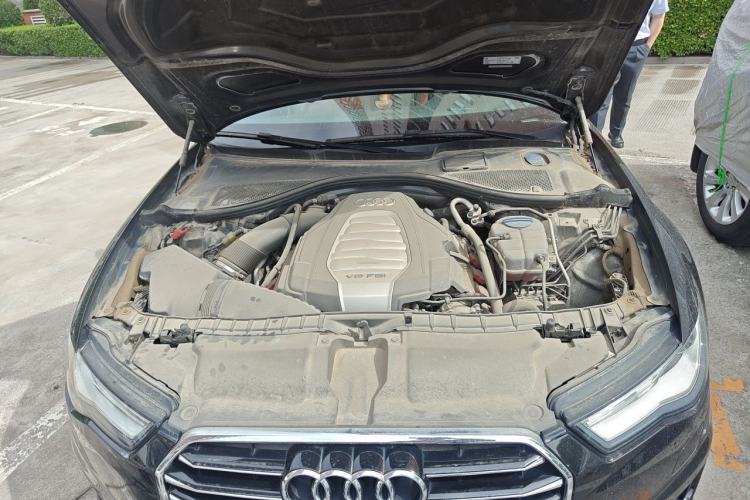 Used Audi A6L 2016 30 FSI Comfort Version Engine Bay
