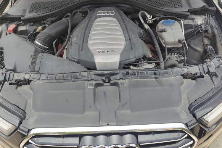 Used Audi A6L 2016 30 FSI Technology Model Engine Bay