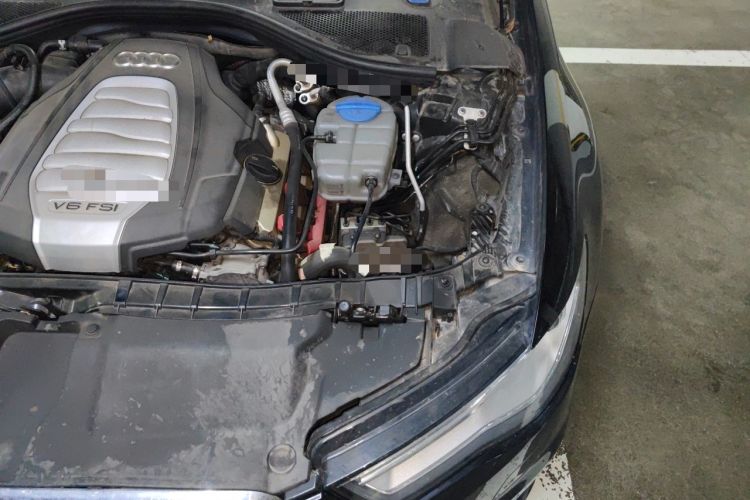 Used Audi A6L 2016 30 FSI Comfort Version Engine Bay Left