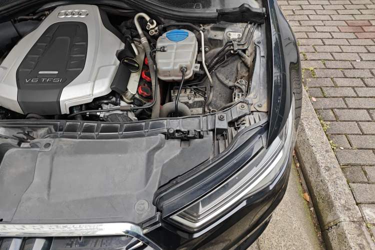 Used Audi A6L 2016 50 TFSI quattro Luxury Edition Engine Bay Left