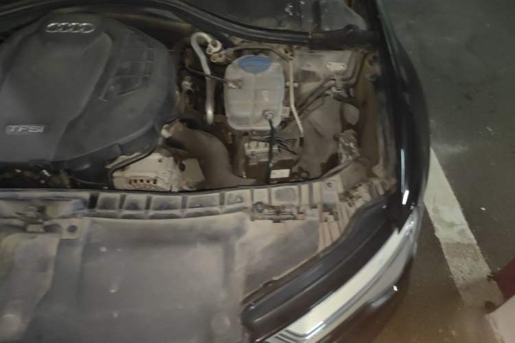 Used Audi A6L 2016 TFSI Sport Edition Engine Bay Left