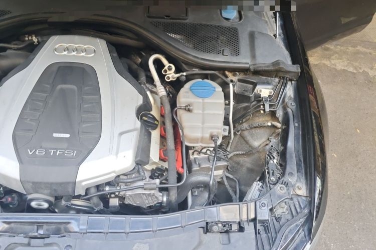 Used Audi A6L 2016 45 TFSI quattro Sport Edition Engine Bay Left