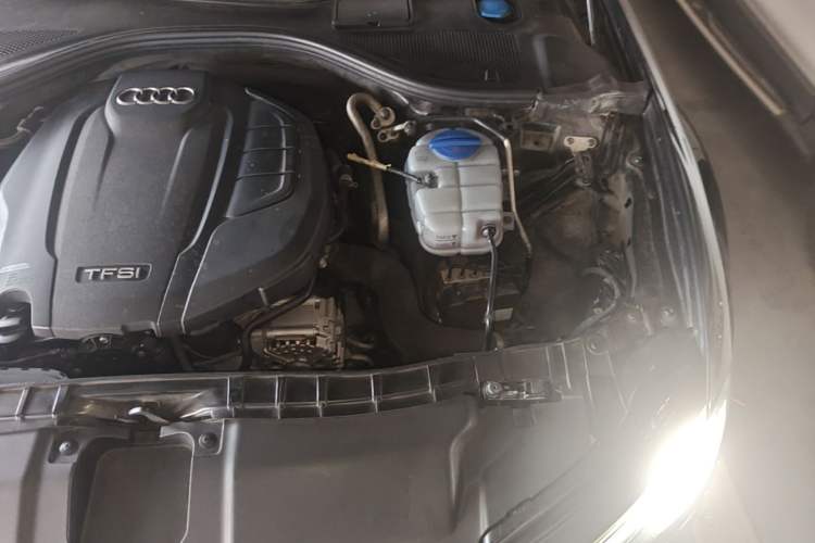 Used Audi A6L 2016 TFSI Technology Edition Engine Bay Left