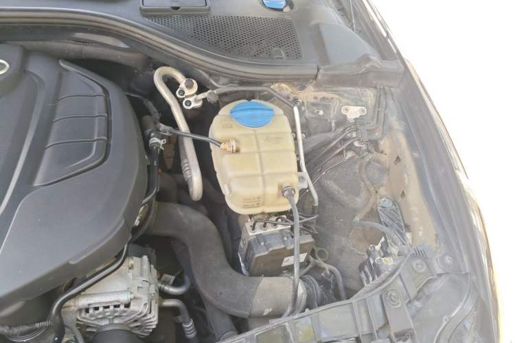 Used Audi A6L 2016 TFSI Technology Edition Engine Bay Left